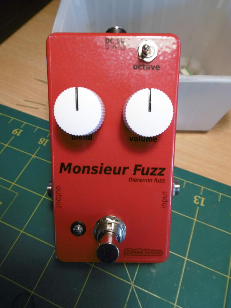 Photo Monsieur Fuzz / Theremin Fuzz